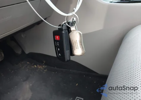 2015 Toyota Highlander Limited V6 z USA, uszkodzony, nr VIN 5TDYKRFH6FS059459